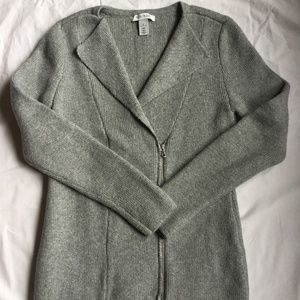 White House Black Market Zip Cardigan Size Small